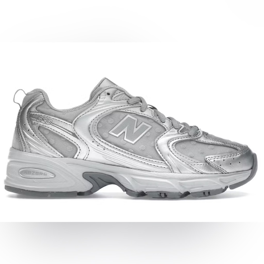 New Balance 530